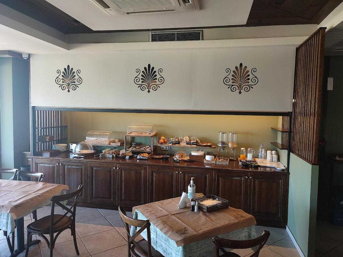 Bacchus Hotel Olümpia Kültér fotó