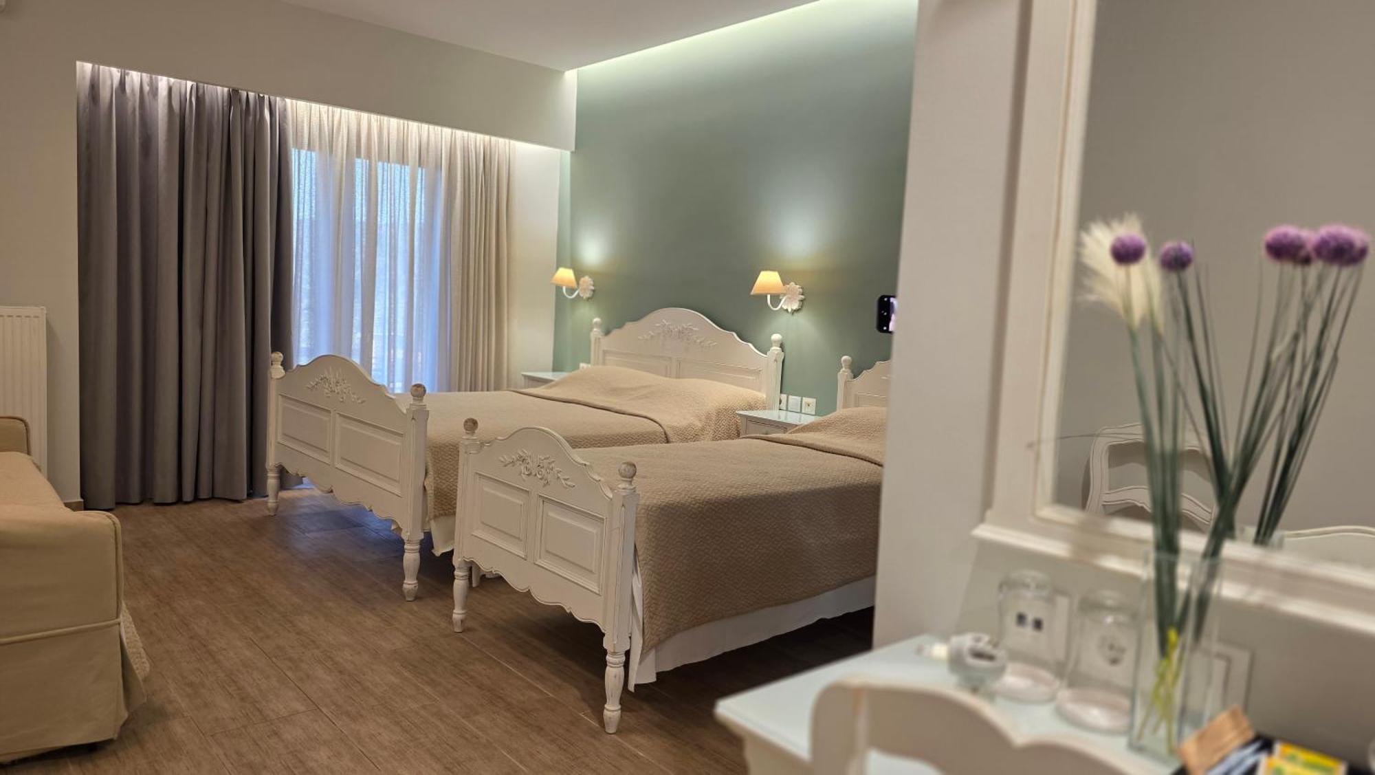 Bacchus Hotel Olümpia Kültér fotó