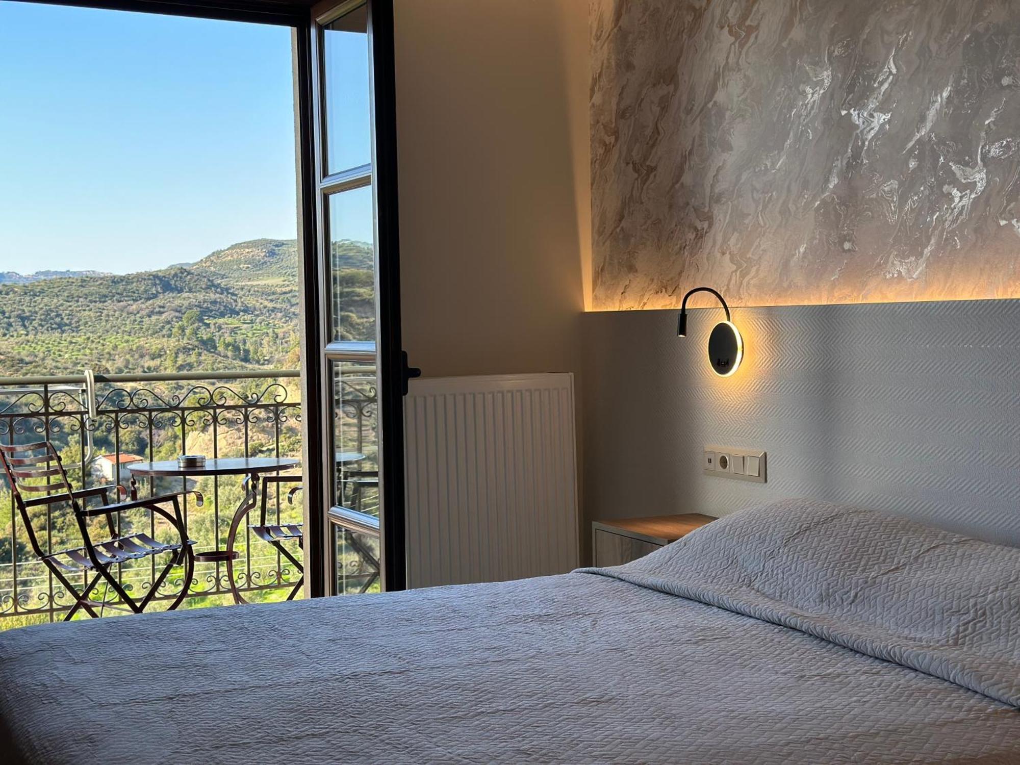 Bacchus Hotel Olümpia Kültér fotó