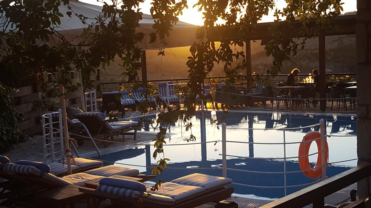 Bacchus Hotel Olümpia Kültér fotó